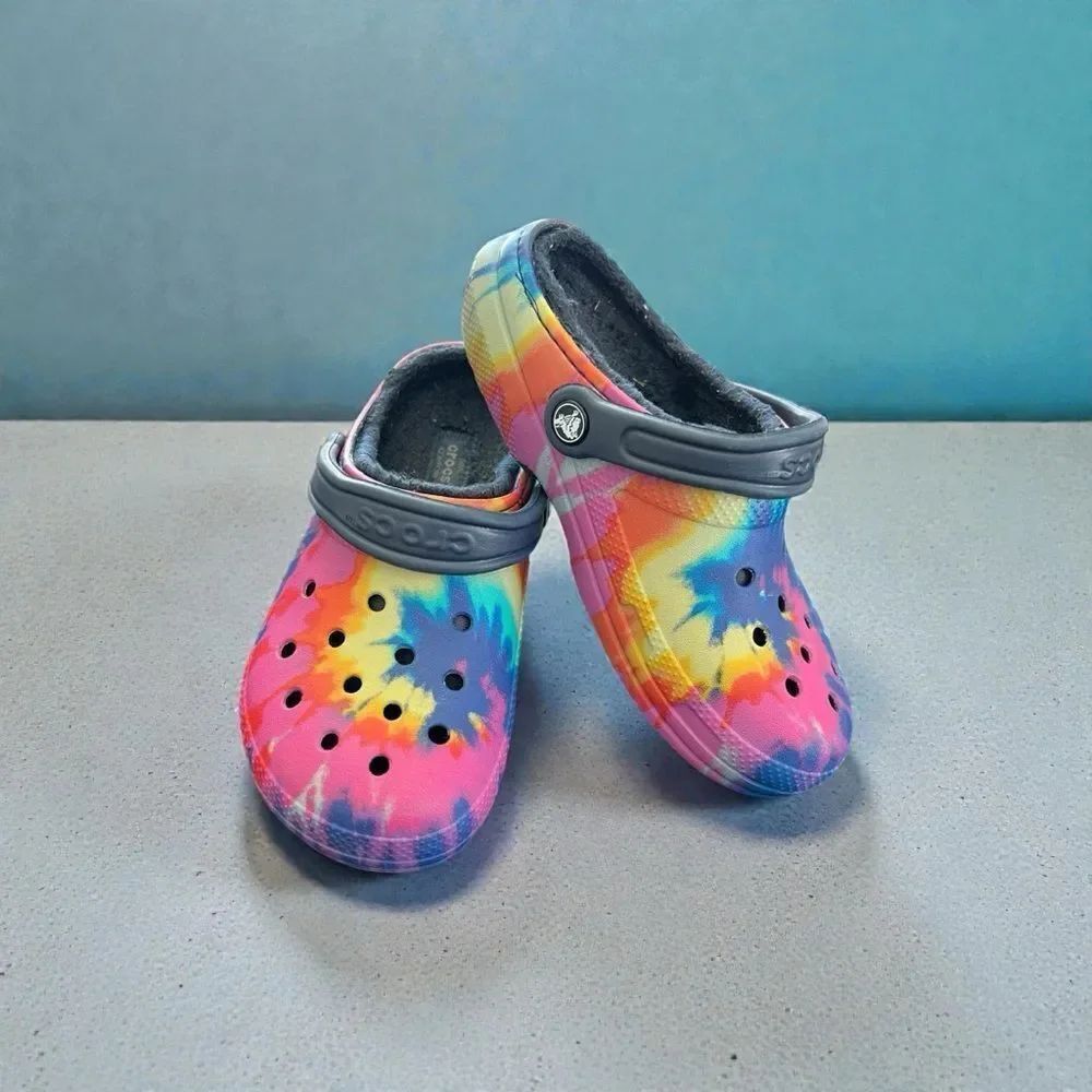 CROCS Colorful Tie-Dye Slippers M4W6